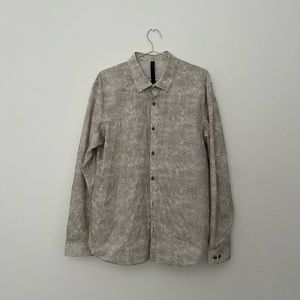 LULULEMON Casual Button Down Shirt